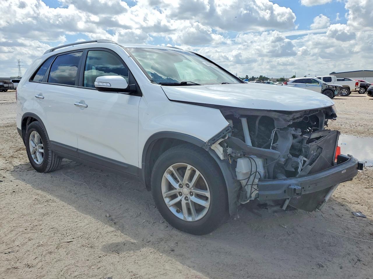 2015 KIA SORENTO