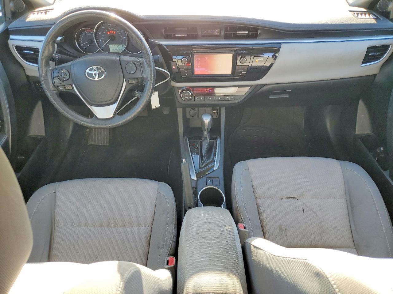 2015 TOYOTA COROLLA