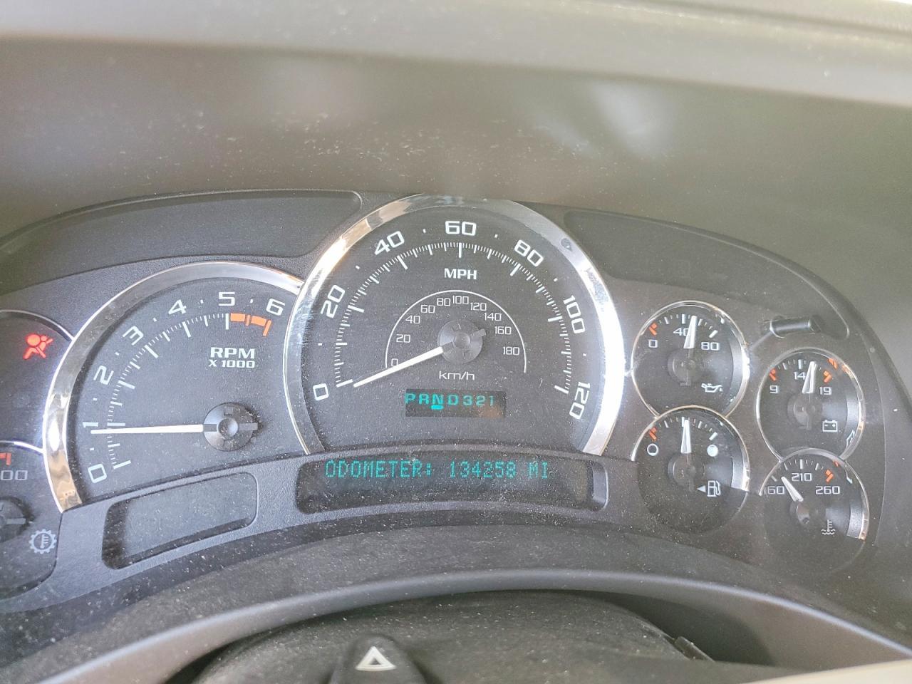 2005 CADILLAC ESCALADE