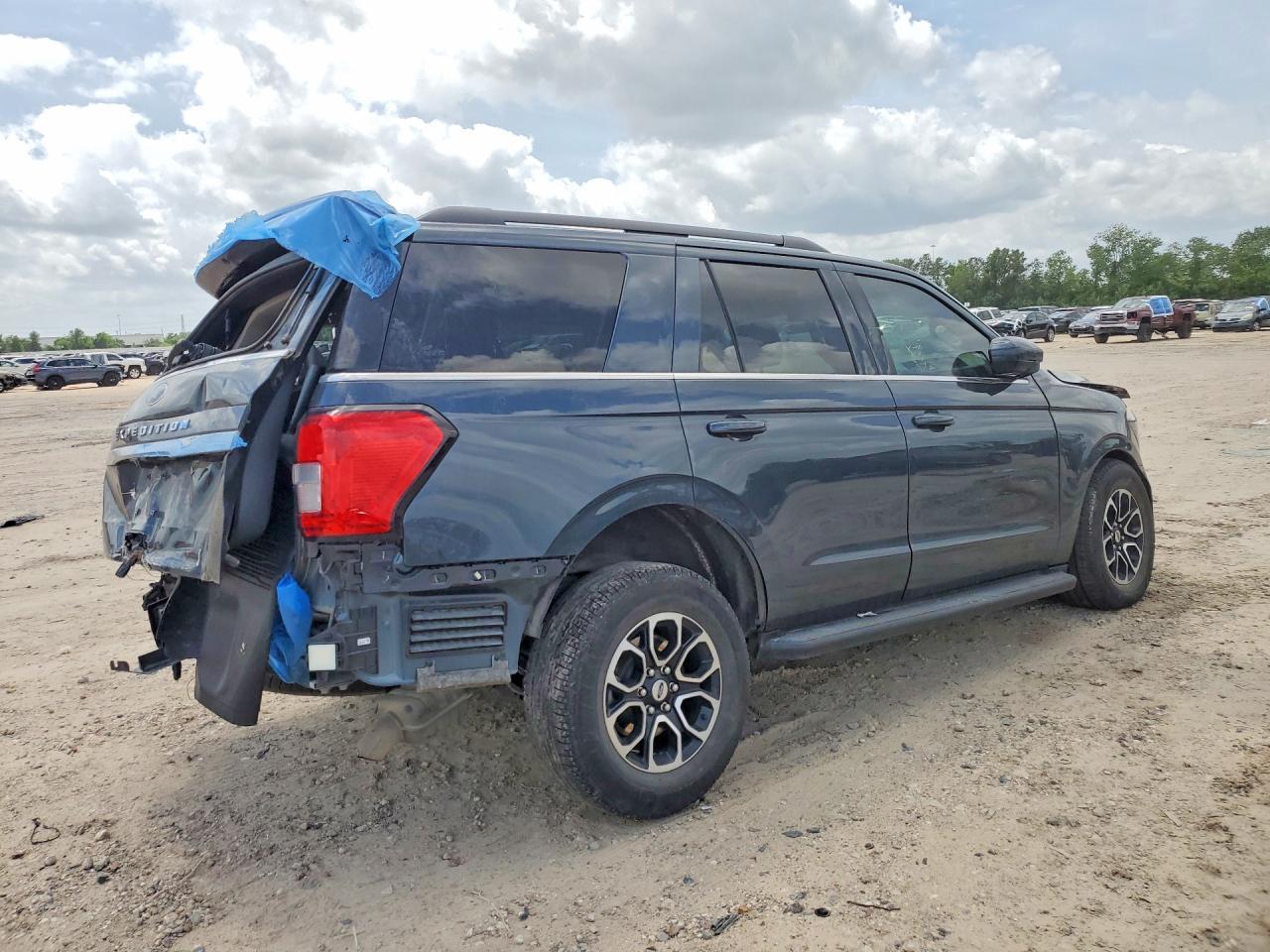 2024 FORD Expedition