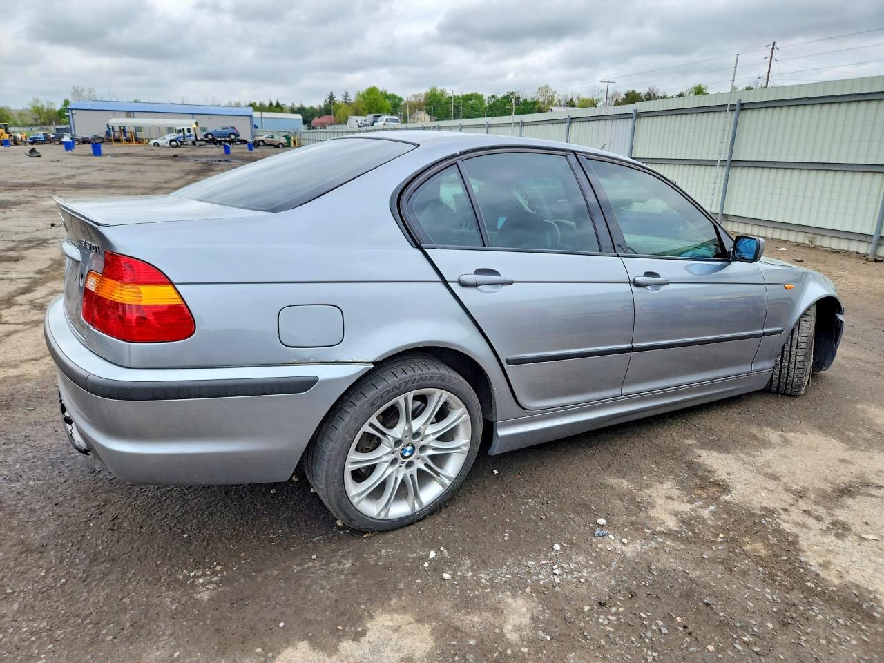 2004 BMW 3 SERIES