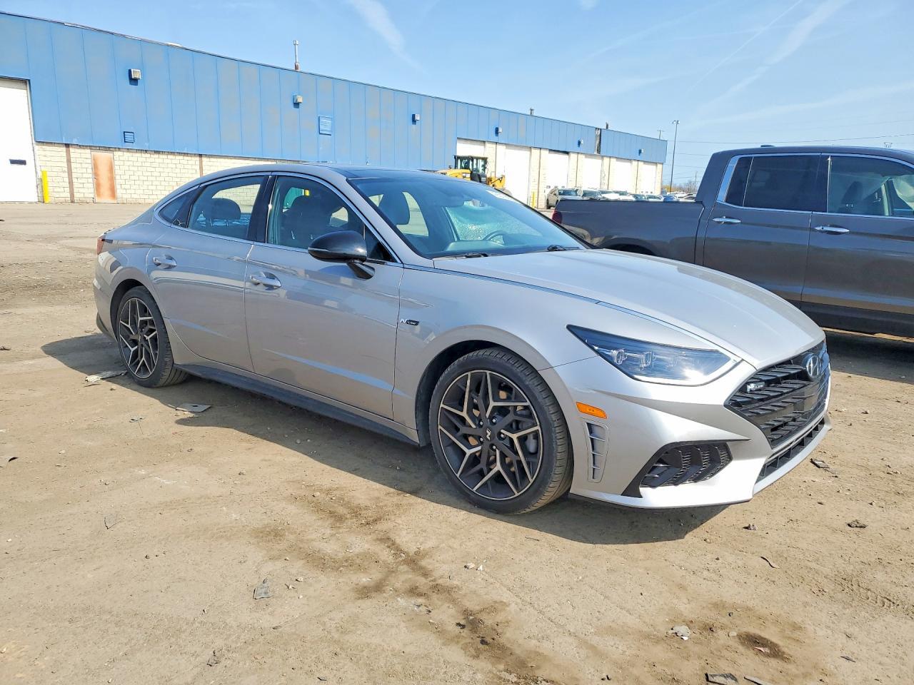 2023 HYUNDAI SONATA