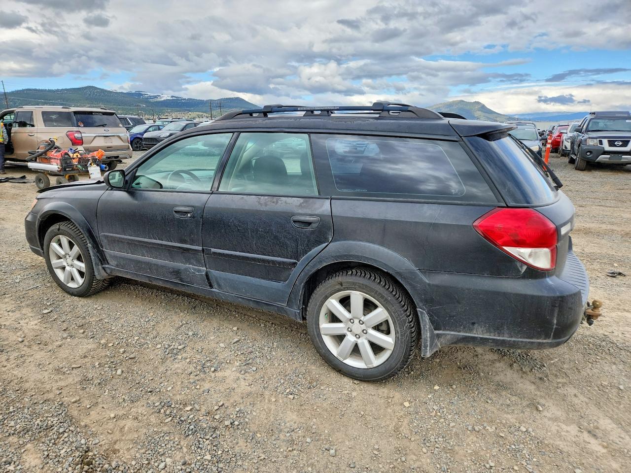 2008 SUBARU Outback