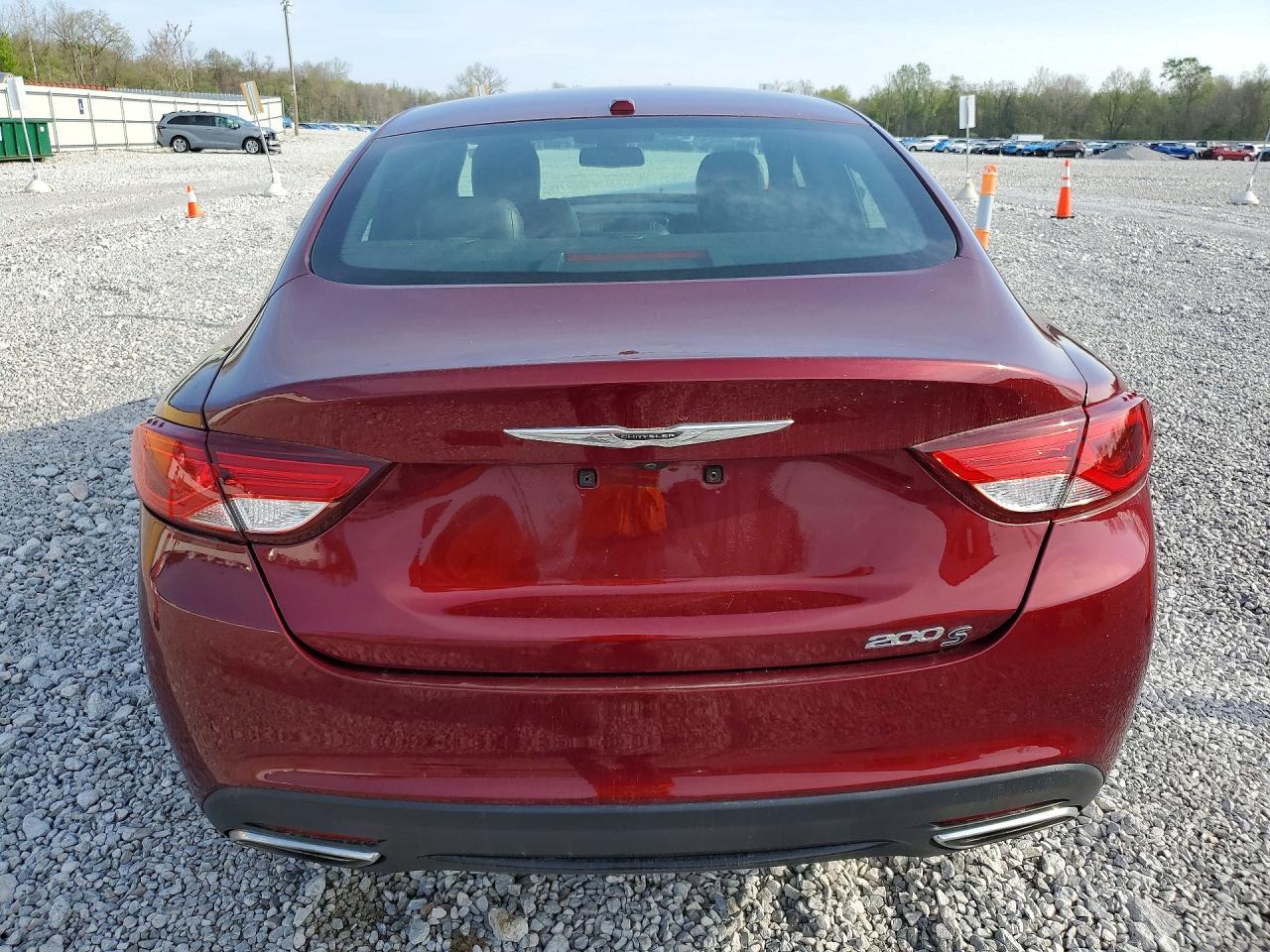 2015 CHRYSLER 200