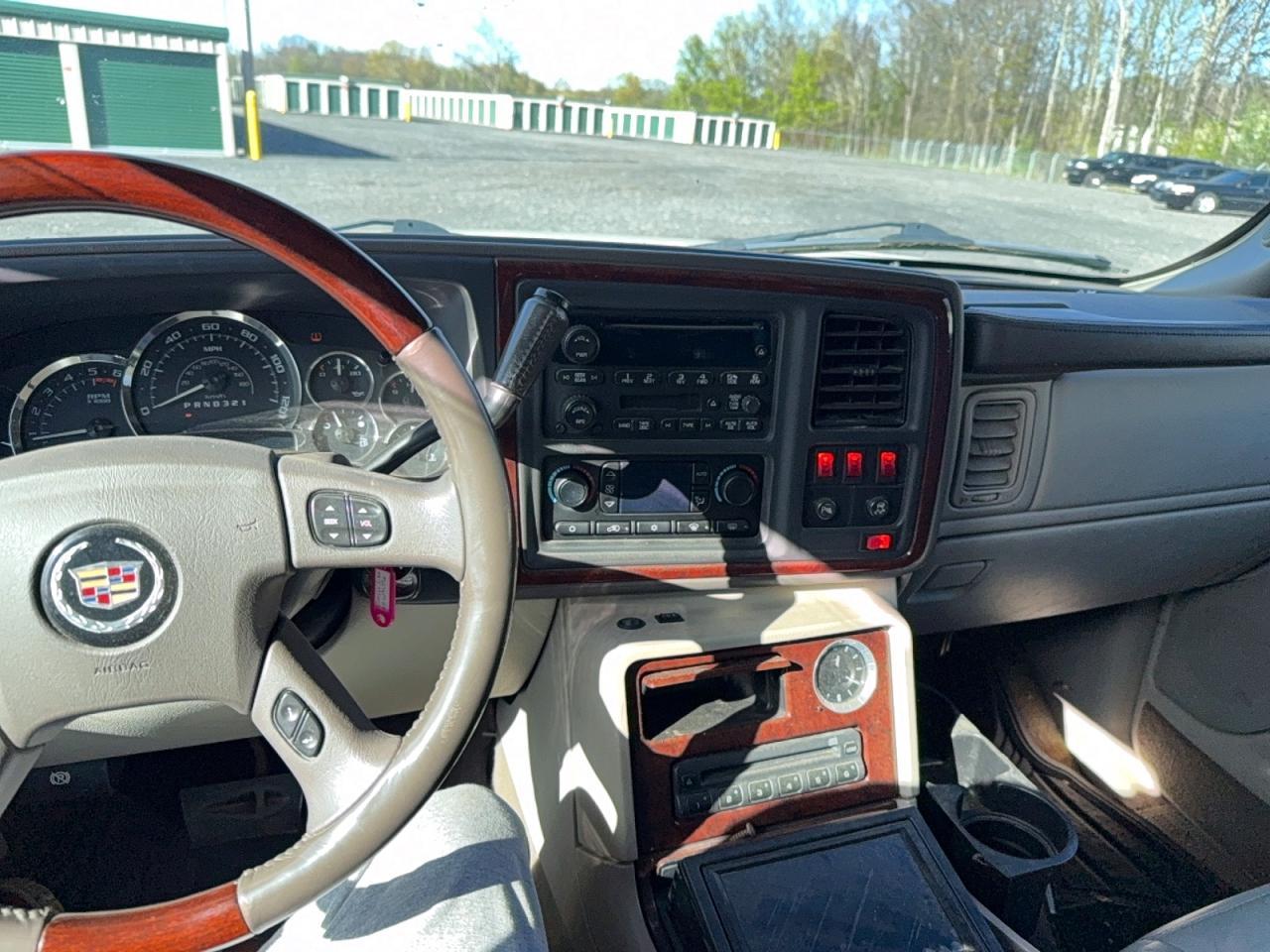 2006 CADILLAC ESCALADE