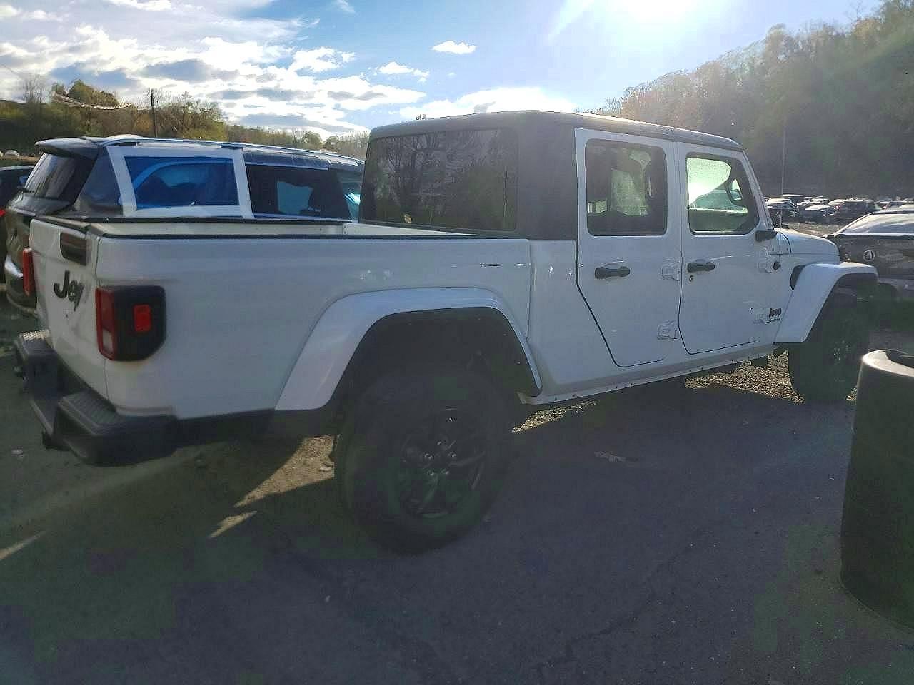 2022 JEEP Gladiator