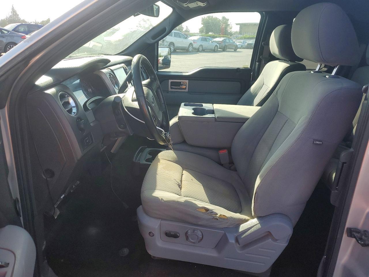 2011 FORD F-150