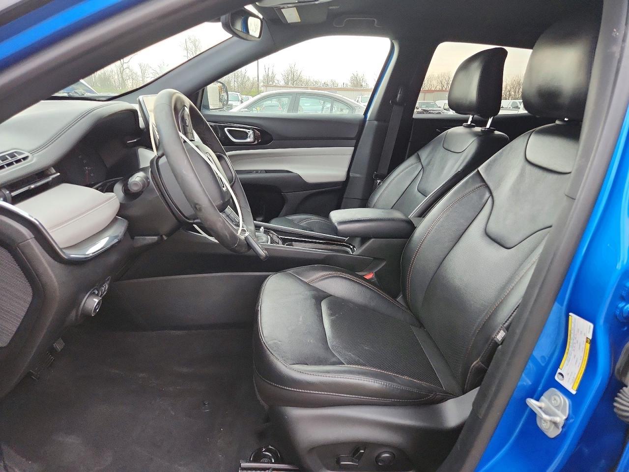 2023 JEEP Compass