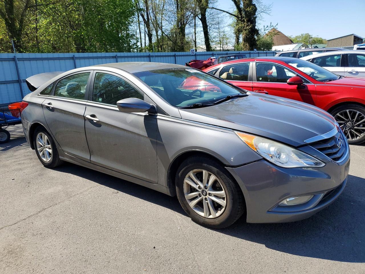2013 HYUNDAI SONATA