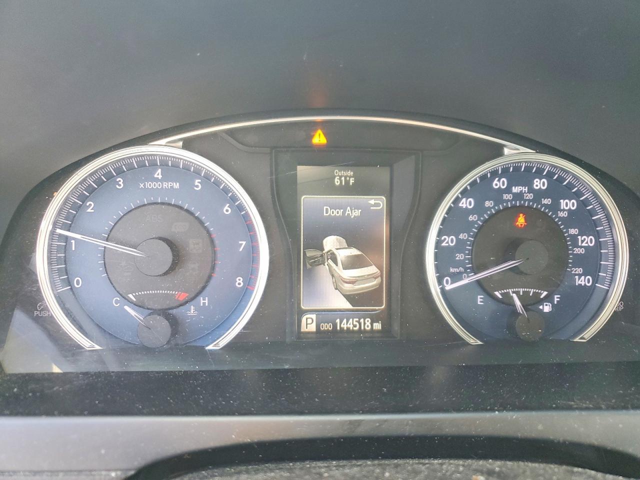 2015 TOYOTA CAMRY