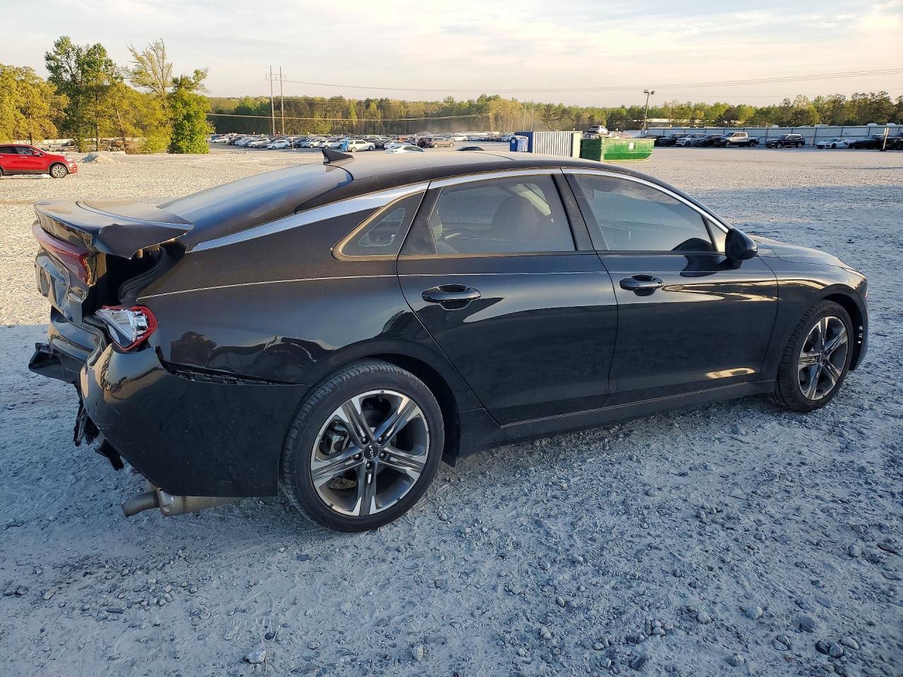 2022 KIA K5