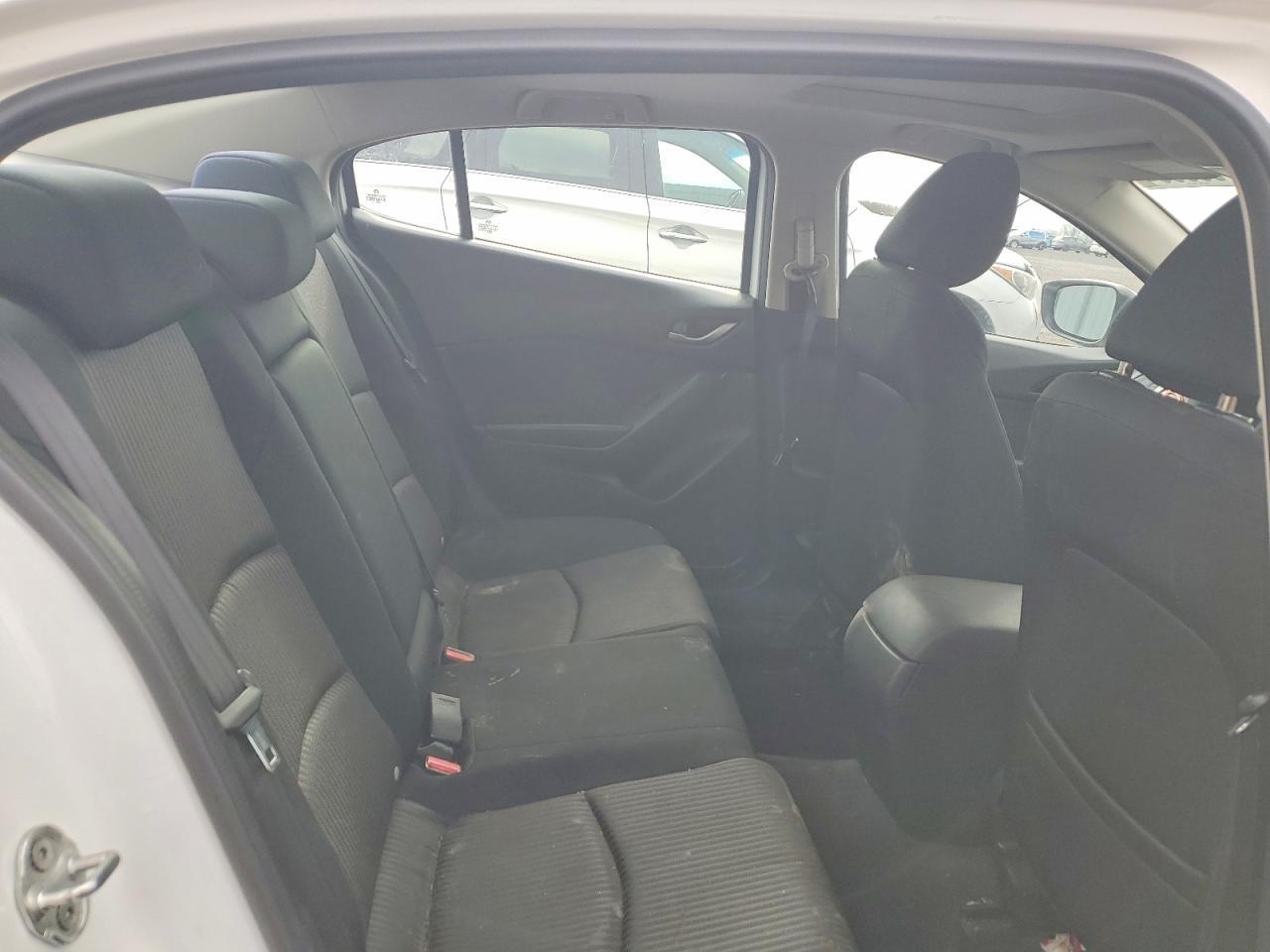 2014 MAZDA 3