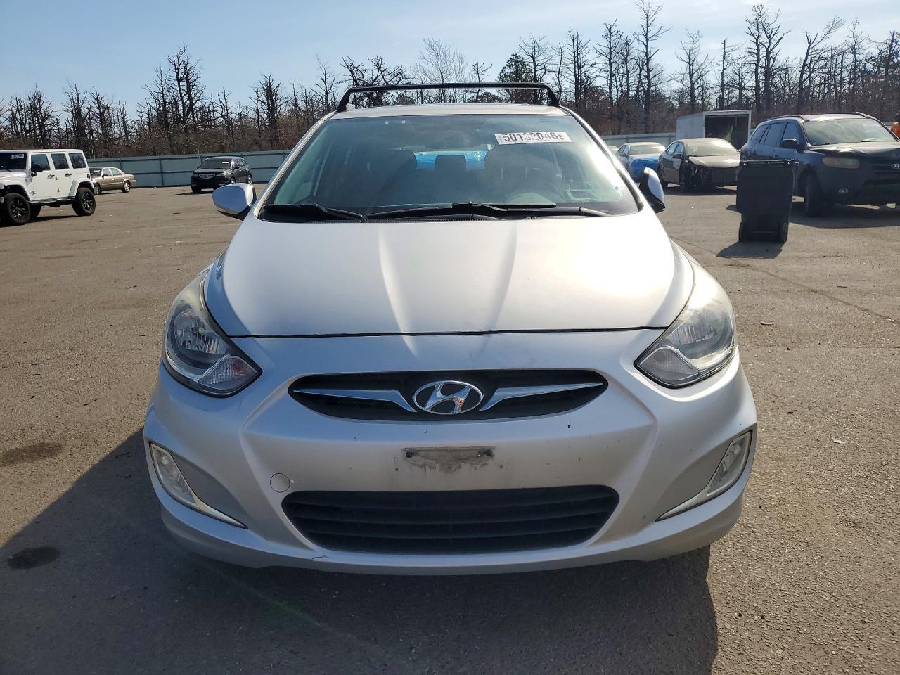 2013 HYUNDAI ACCENT