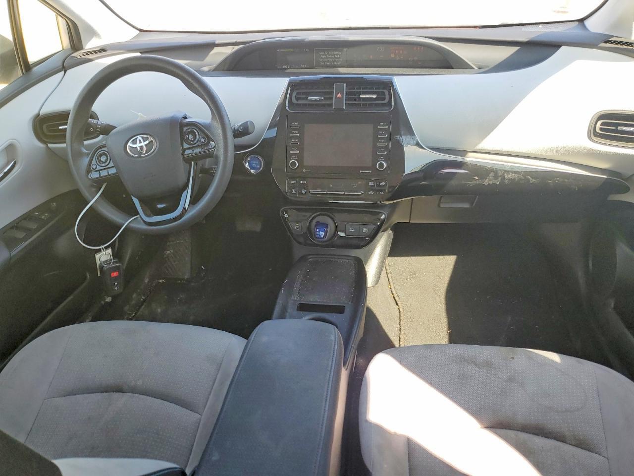 2021 TOYOTA PRIUS