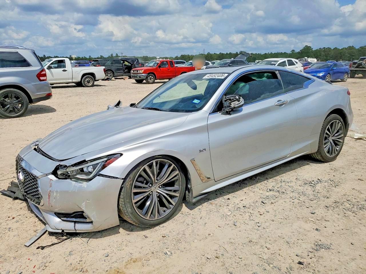 2017 INFINITI Q60