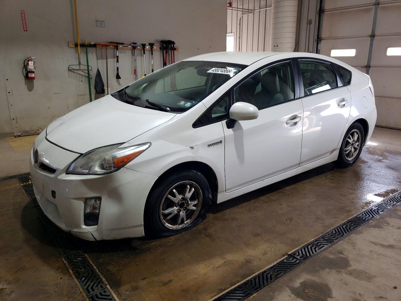 2010 TOYOTA PRIUS