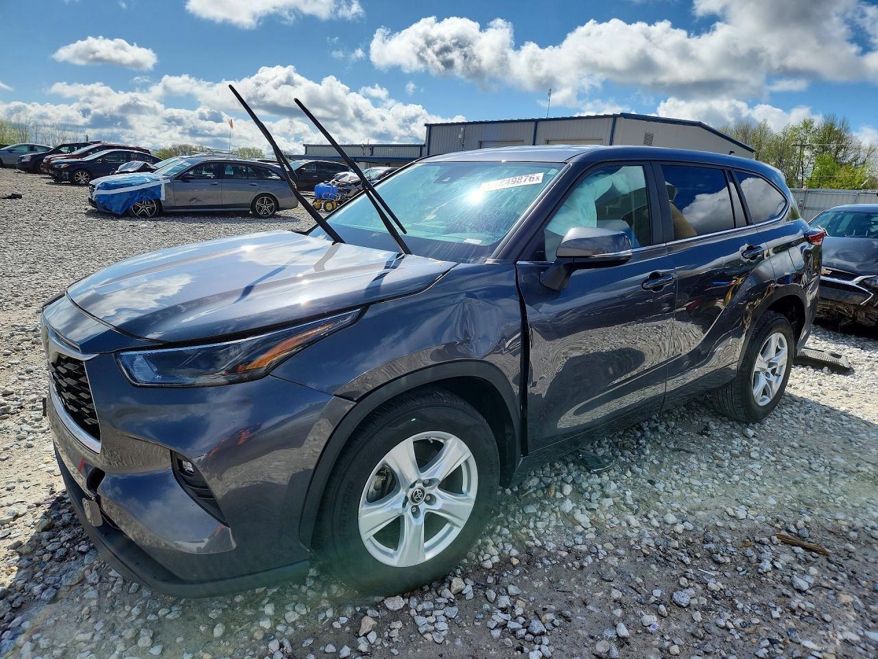 2023 TOYOTA HIGHLANDER