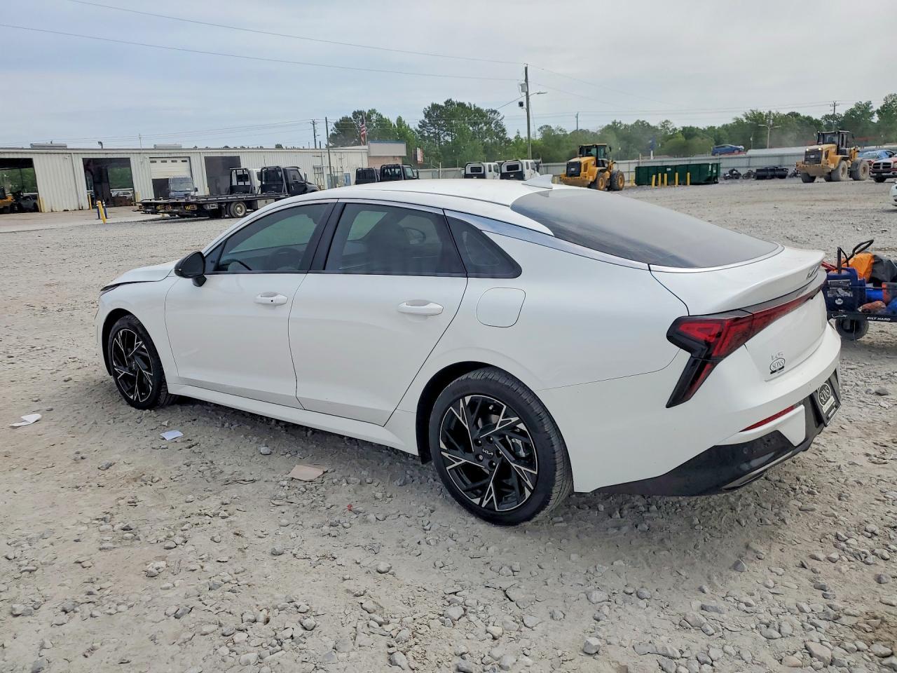 2026 KIA K5