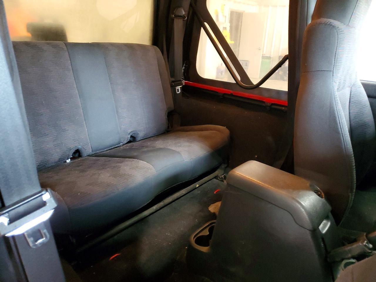 2004 JEEP WRANGLER
