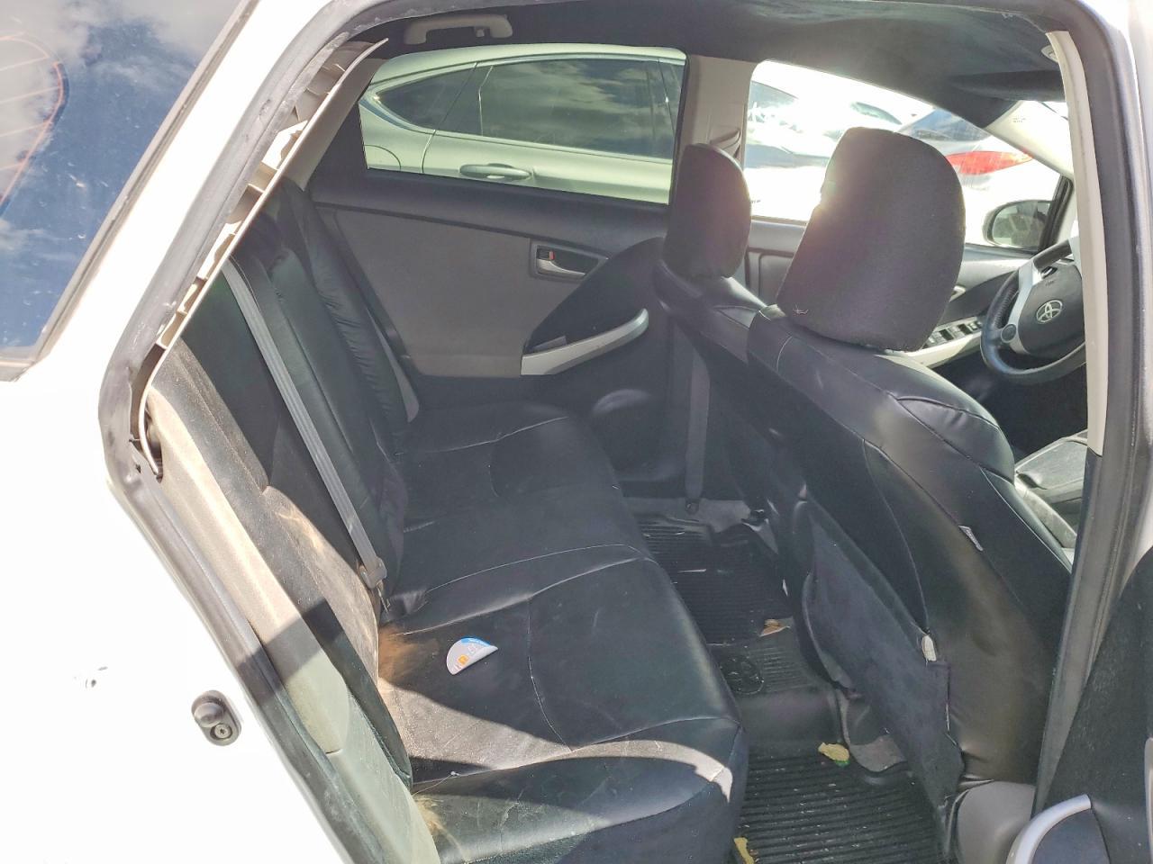 2012 TOYOTA PRIUS