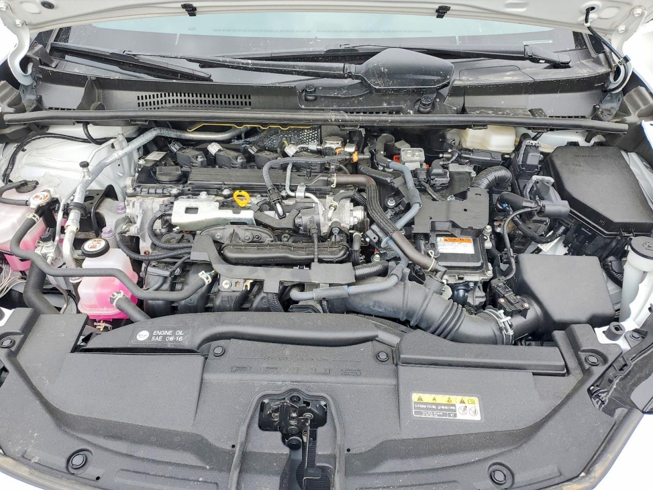 2024 TOYOTA PRIUS