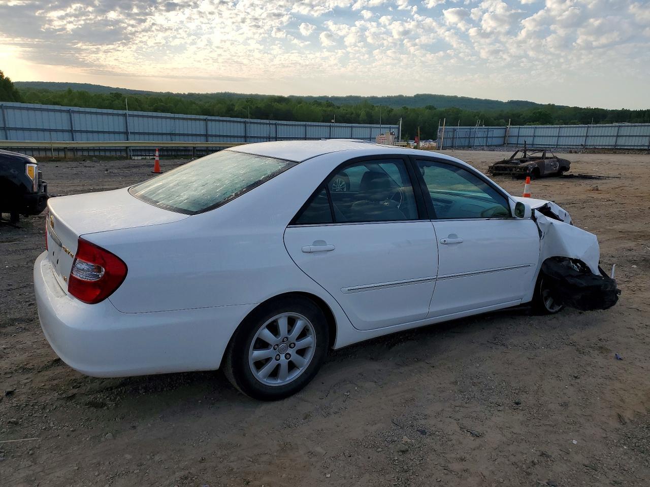 2002 TOYOTA CAMRY