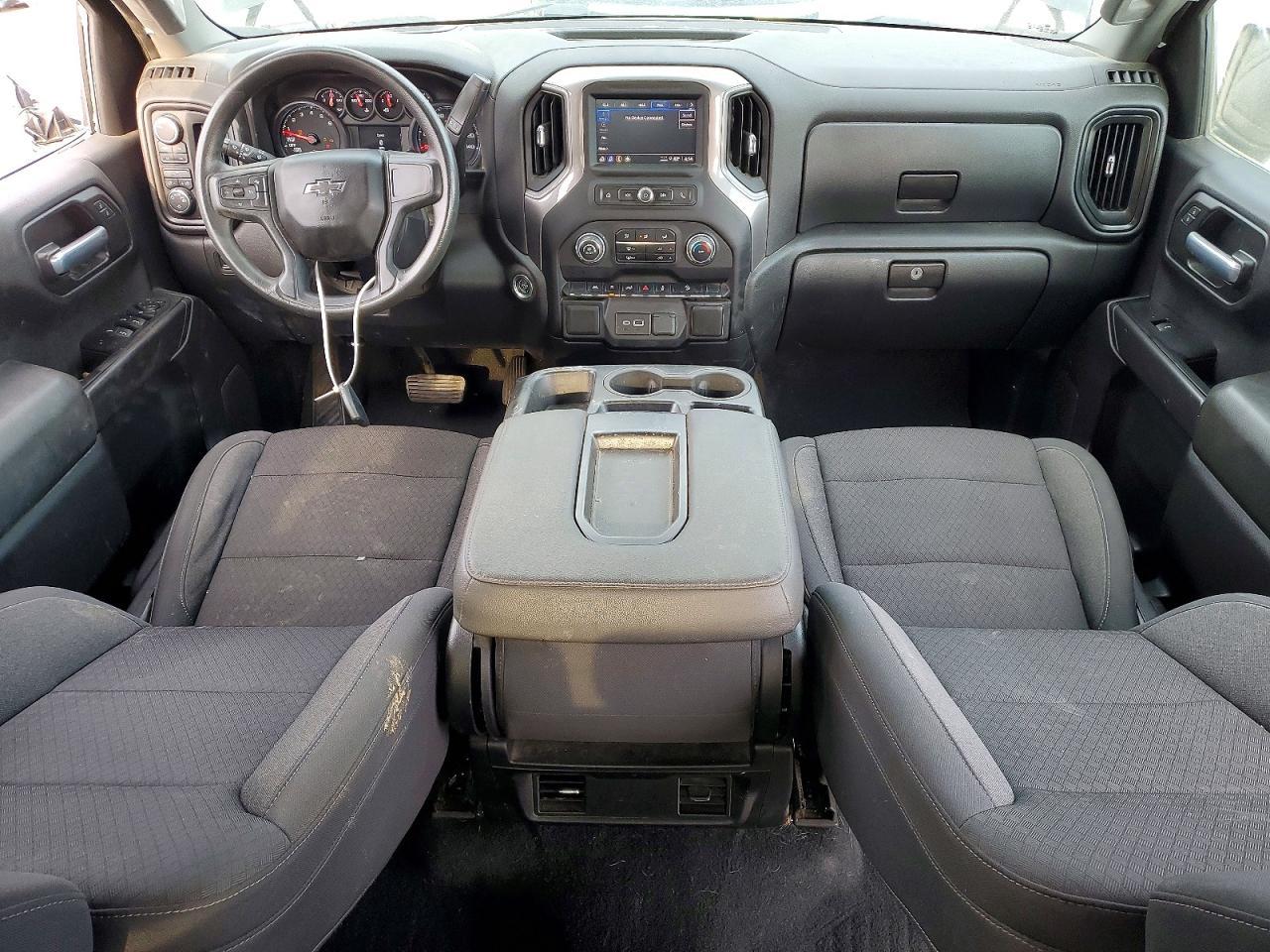 2023 CHEVROLET Silverado