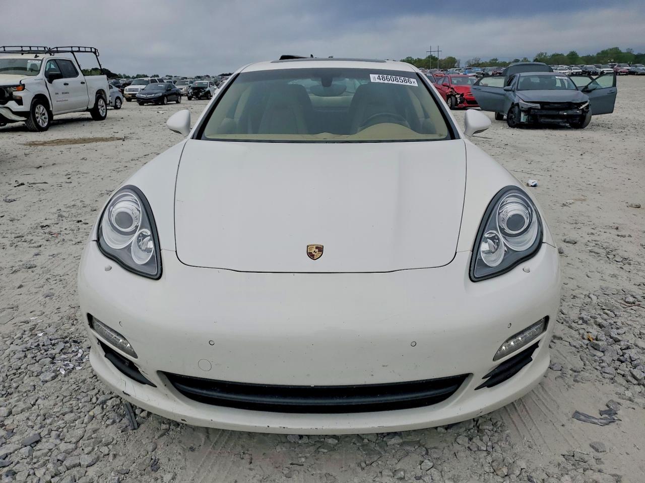 2012 PORSCHE Panamera