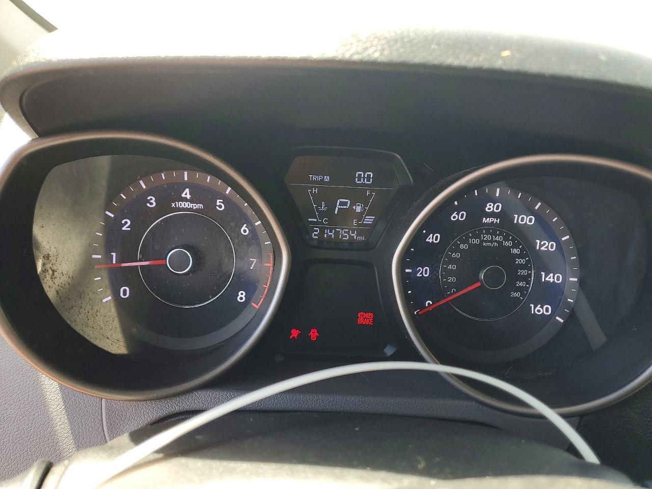 2016 HYUNDAI ELANTRA