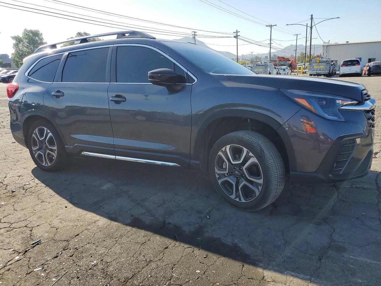 2025 SUBARU Ascent