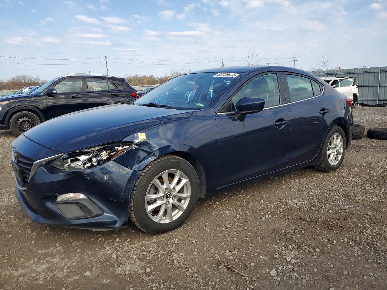 2015 MAZDA 3