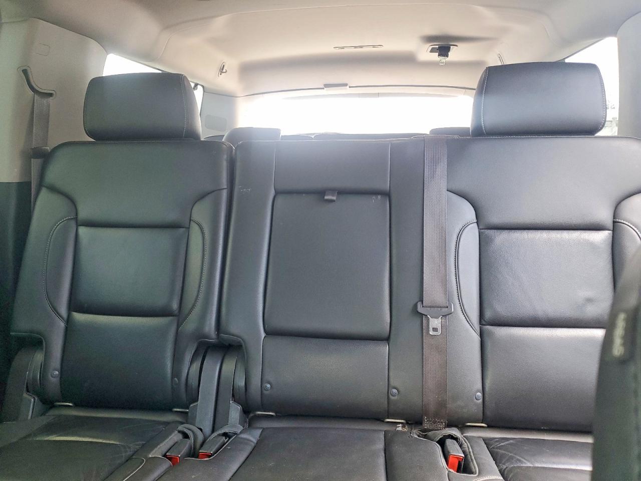 2015 CHEVROLET Suburban