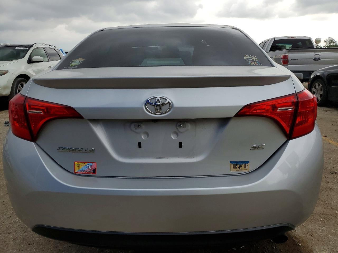 2019 TOYOTA COROLLA