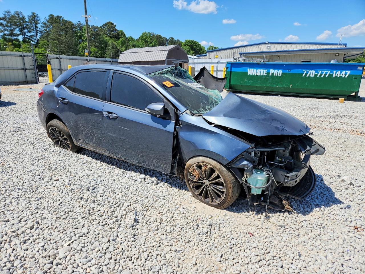 2015 TOYOTA COROLLA