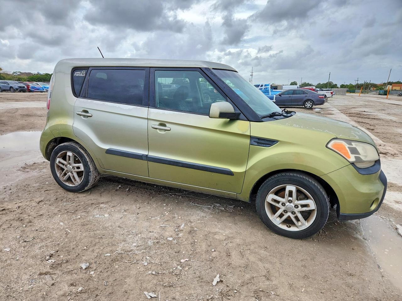 2011 KIA SOUL