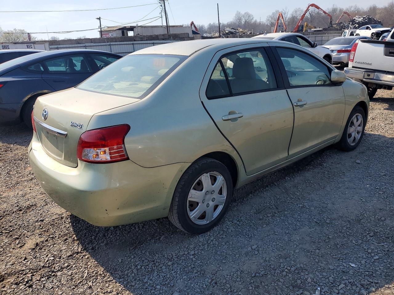 2008 TOYOTA YARIS