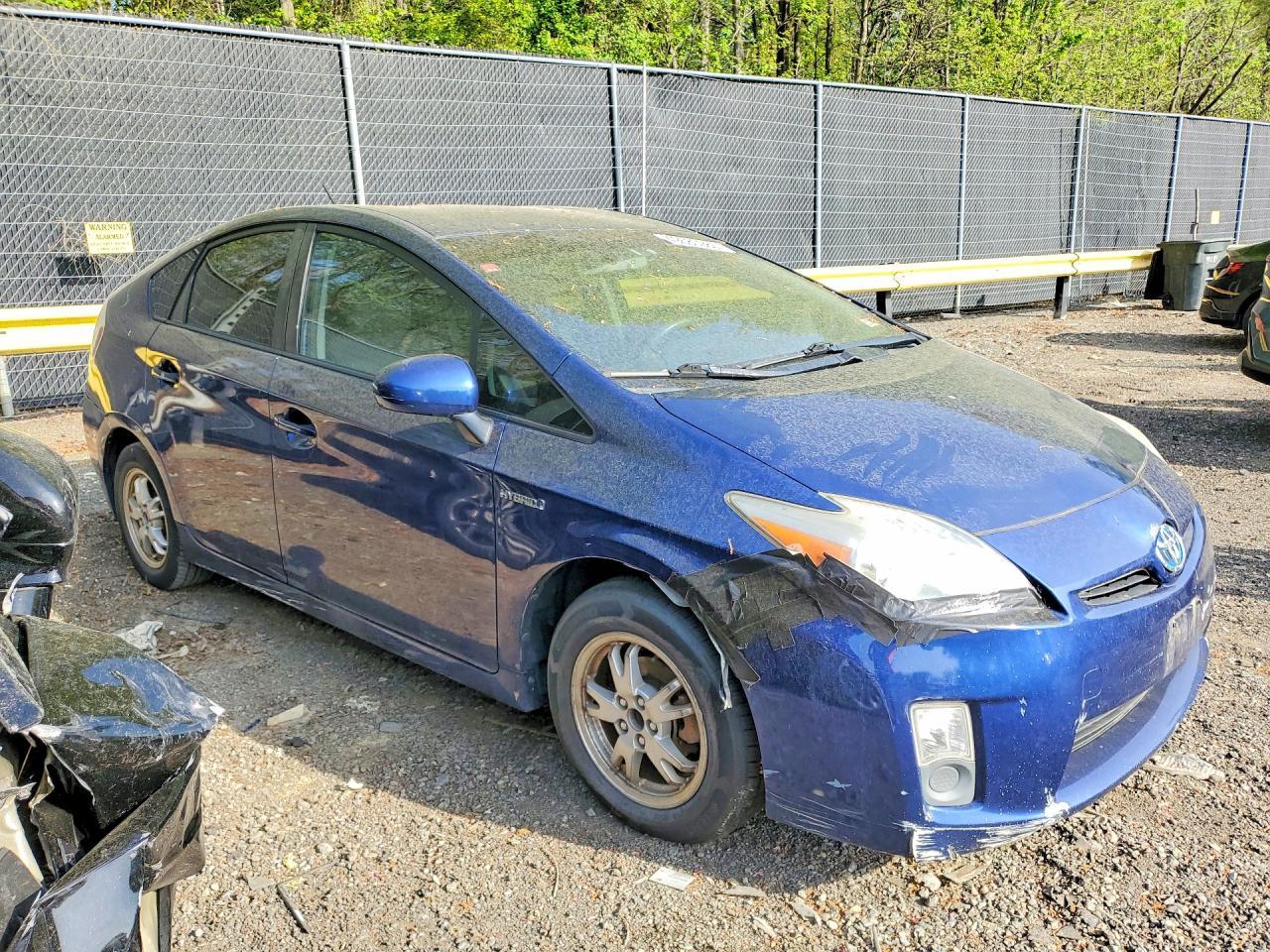 2011 TOYOTA PRIUS