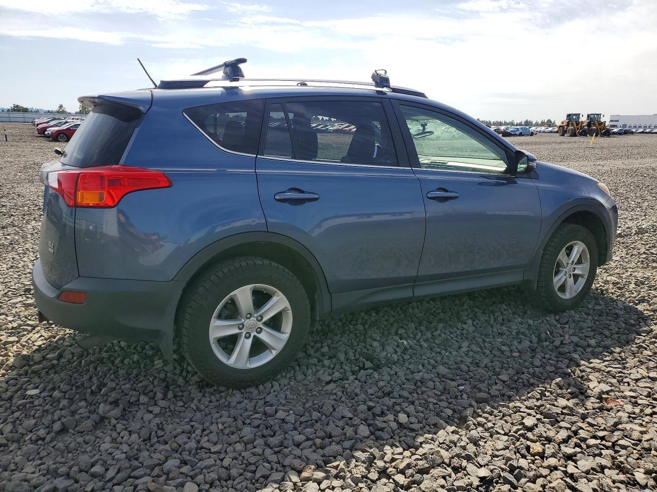2014 TOYOTA RAV4