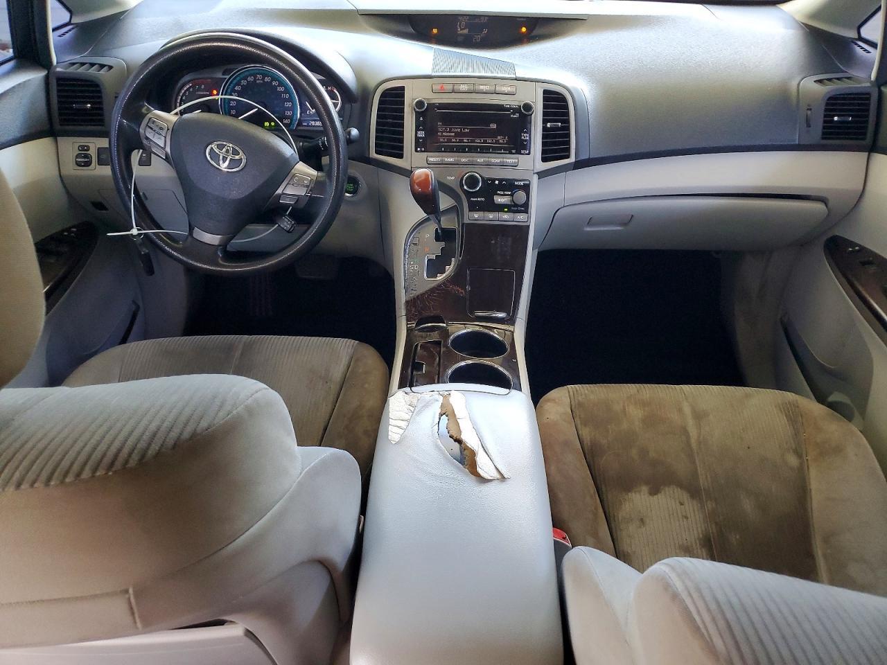2010 TOYOTA VENZA