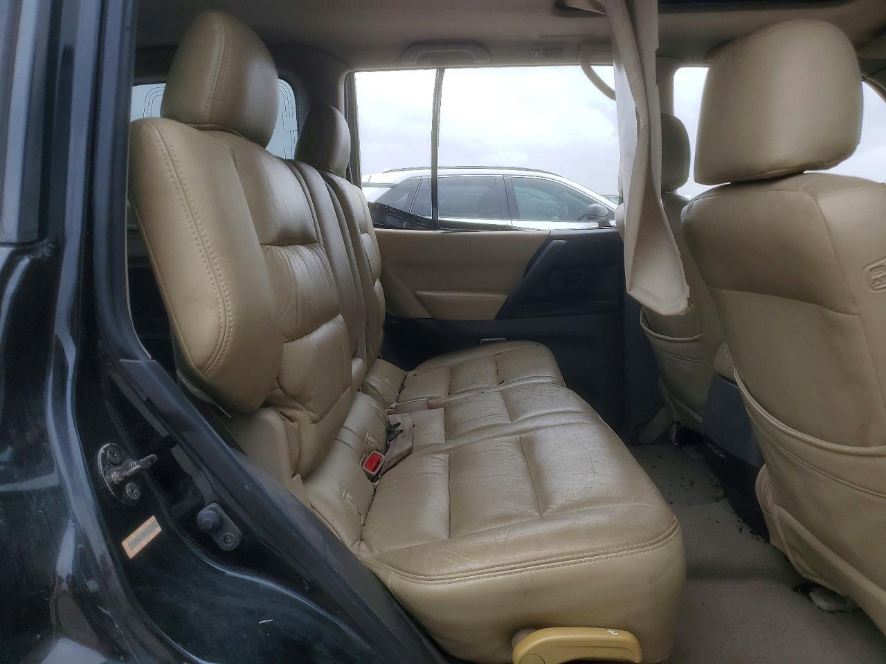 2001 MITSUBISHI Montero
