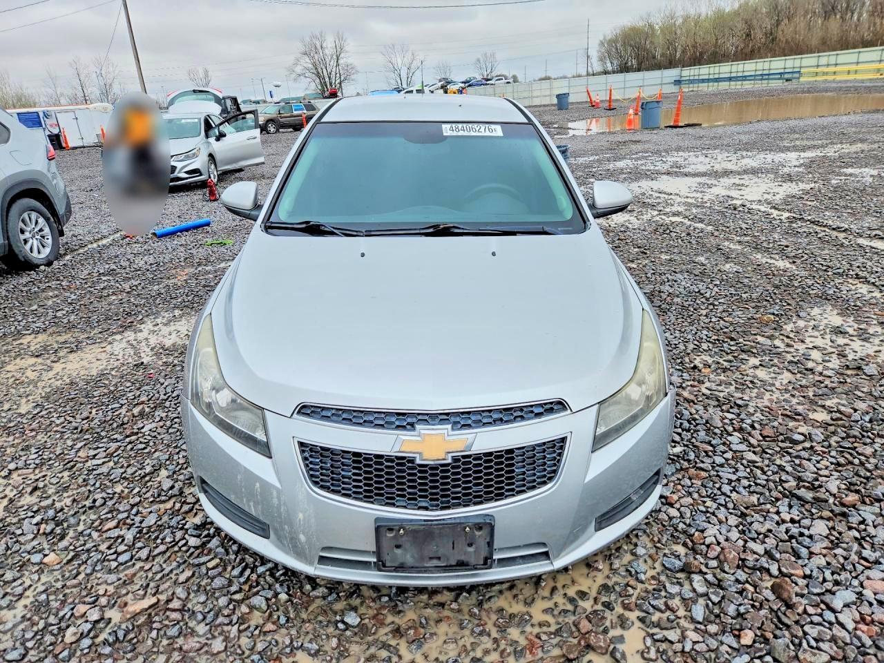 2011 CHEVROLET CRUZE