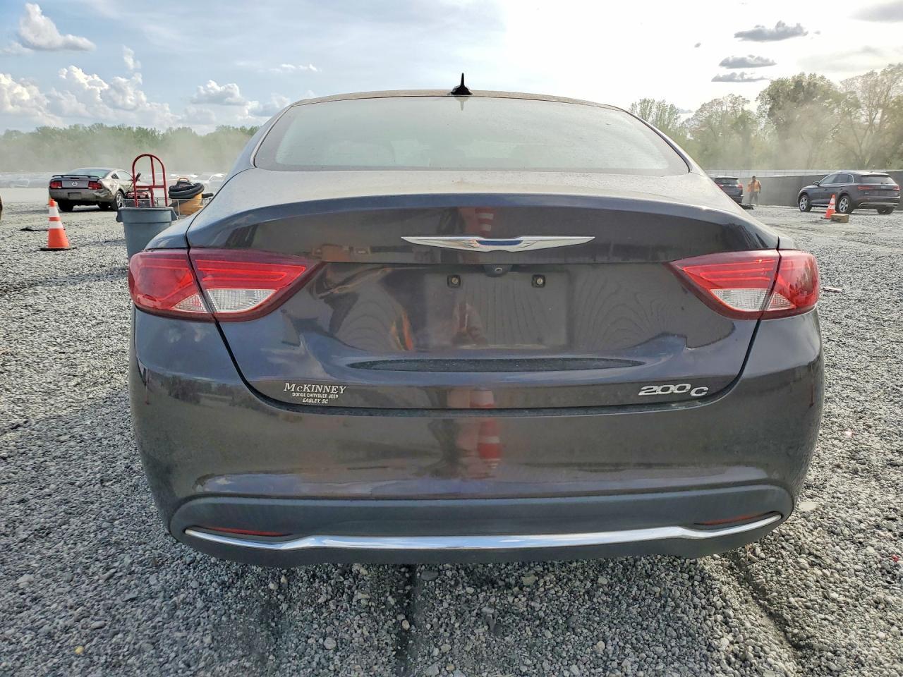 2015 CHRYSLER 200