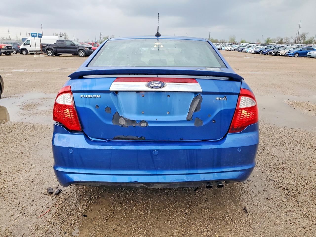 2011 FORD FUSION