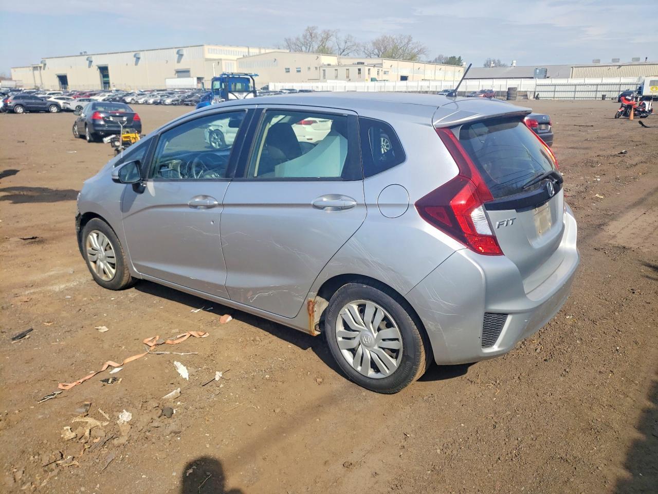 2016 HONDA FIT