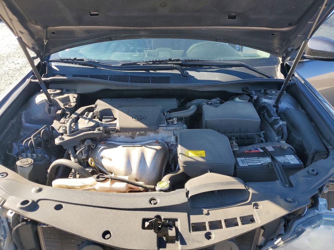 2014 TOYOTA CAMRY