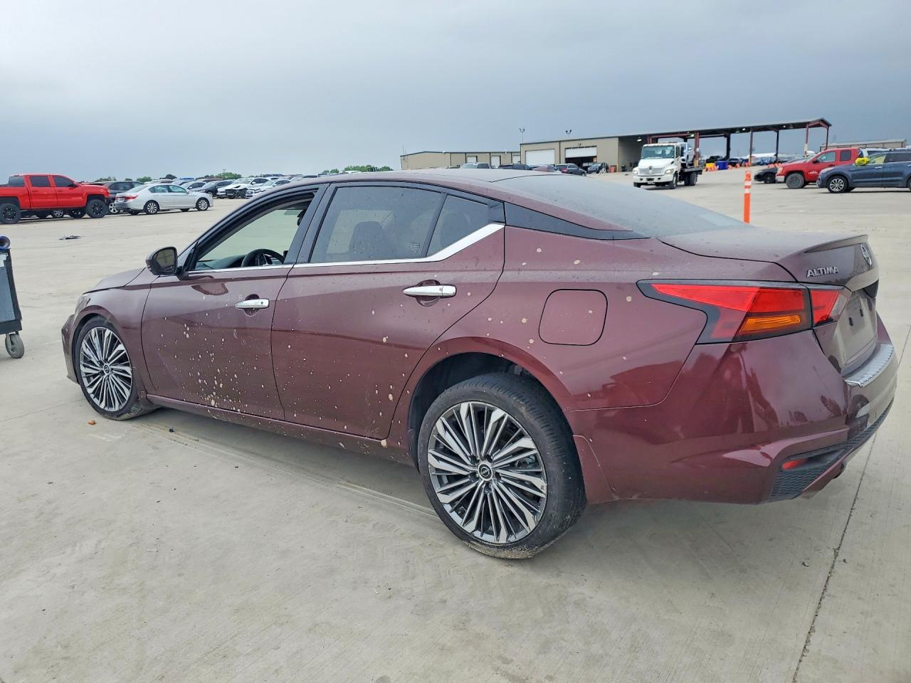2023 NISSAN ALTIMA