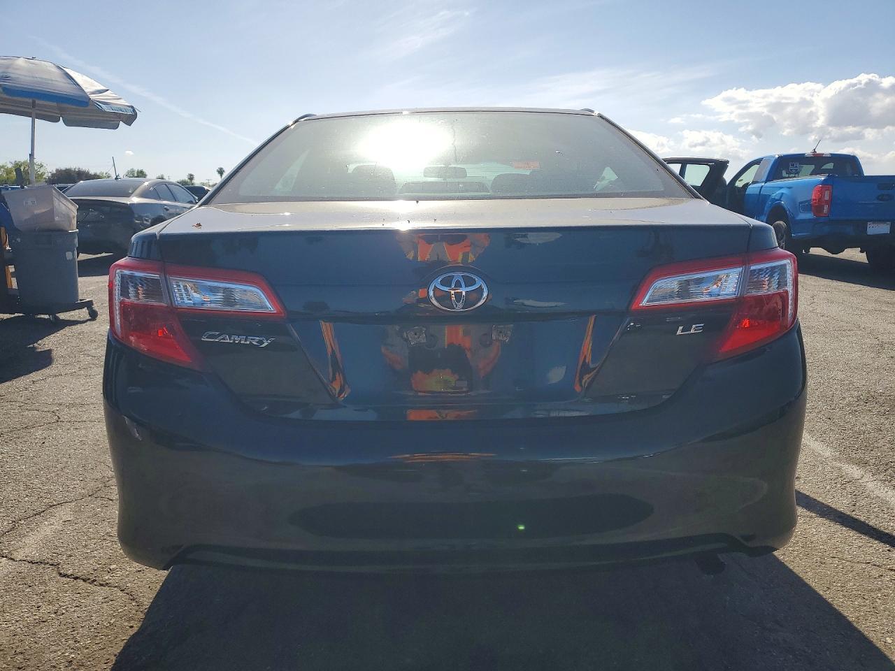 2013 TOYOTA CAMRY