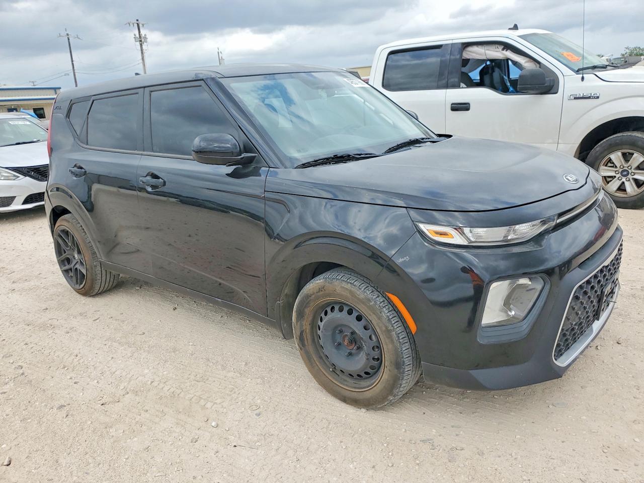 2021 KIA SOUL