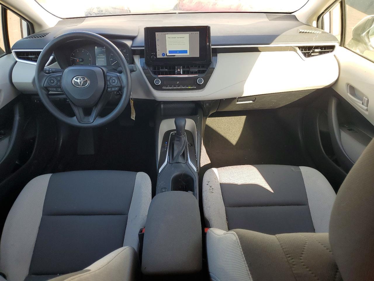 2025 TOYOTA COROLLA