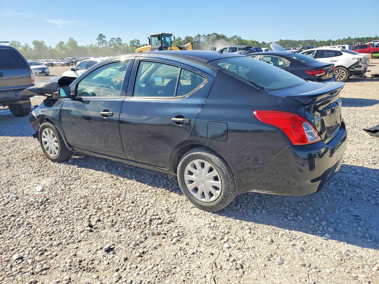 2018 NISSAN VERSA